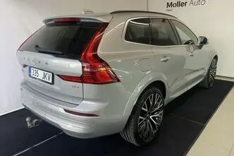 Volvo XC60, 2.0, 145 kW, гибрид д+э, автомат, передний привод