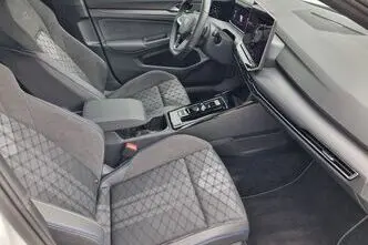 Volkswagen Golf, 1.5, 110 kW, гибрид б+э, автомат, передний привод