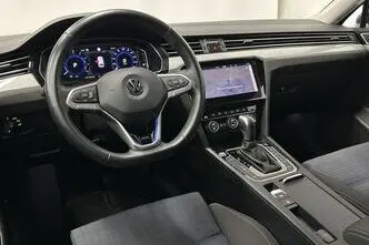 Volkswagen Passat, 1.4, 115 kW, подключаемый гибрид б+э, автомат, передний привод