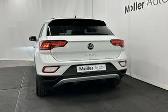 Volkswagen T-Roc, 2.0, 110 kW, дизель, автомат, передний привод