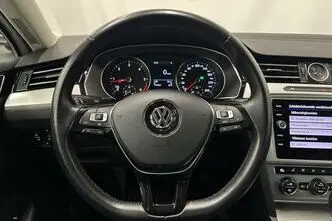 Volkswagen Passat, 2.0, 110 kW, дизель, автомат, передний привод