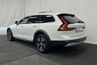 Volvo V90 Cross Country, 2.0, 145 kW, гибрид д+э, автомат, полный привод