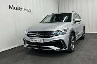 Volkswagen Tiguan, 1.4, 110 kW, подключаемый гибрид б+э, автомат, передний привод