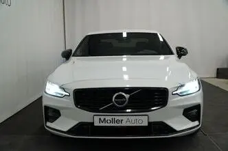 Volvo S60, 2.0, 184 kW, гибрид б+э, автомат, передний привод