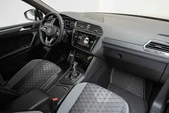 Volkswagen Tiguan, 1.4, 110 kW, pistikhübriid b+e, automaat, esivedu