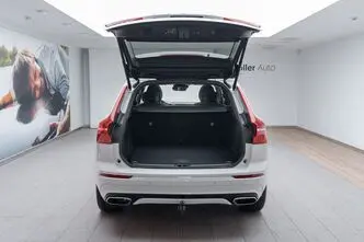 Volvo XC60, 2.0, 186 kW, гибрид б+э, автомат, полный привод