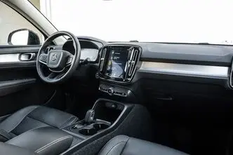 Volvo XC40, 2.0, 118 kW, бензин, автомат, передний привод