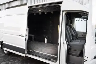 Volkswagen Crafter, 2.0, 103 kW, diesel, manual, front-wheel drive