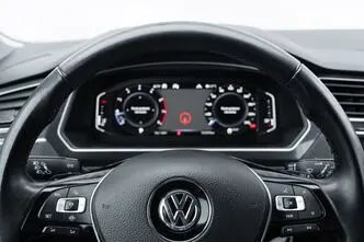 Volkswagen Tiguan, 2.0, 140 kW, дизель, автомат