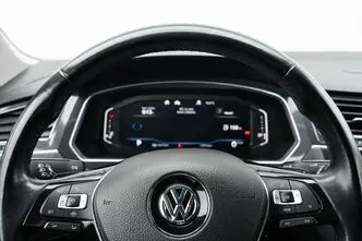 Volkswagen Tiguan, 2.0, 140 kW, дизель, автомат, полный привод