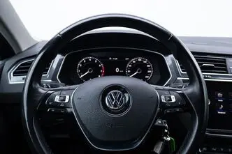 Volkswagen Tiguan, 2.0, 132 kW, бензин, автомат