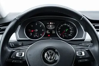 Volkswagen Passat, 2.0, 110 kW, дизель, автомат, передний привод