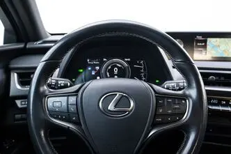 Lexus UX 250, 2.0, 111 kW, бензин, автомат