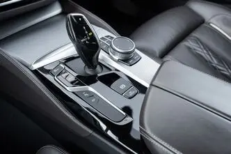 BMW 520, 2.0, 140 kW, дизель, автомат, полный привод