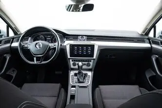 Volkswagen Passat, 2.0, 110 kW, дизель, автомат