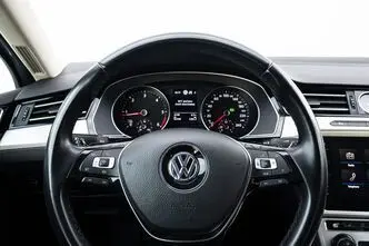 Volkswagen Passat, 2.0, 110 kW, дизель, автомат