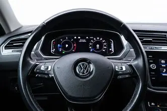 Volkswagen Tiguan, 2.0, 140 kW, дизель, автомат, полный привод