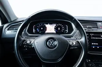 Volkswagen Tiguan, 2.0, 140 kW, бензин, автомат, полный привод