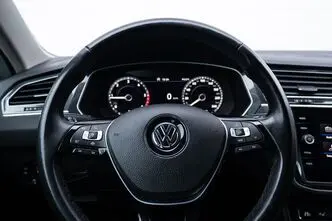 Volkswagen Tiguan, 2.0, 140 kW, дизель, автомат, полный привод