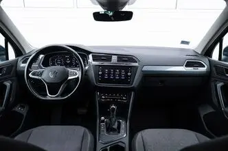 Volkswagen Tiguan, 1.0, 180 kW, бензин, автомат, передний привод