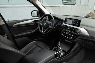 BMW X3, 2.0, 135 kW, бензин, автомат, полный привод