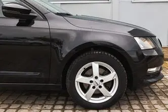 Škoda Octavia, 2.0, 110 kW, дизель, автомат, передний привод