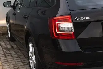 Škoda Octavia, 2.0, 110 kW, дизель, автомат, передний привод