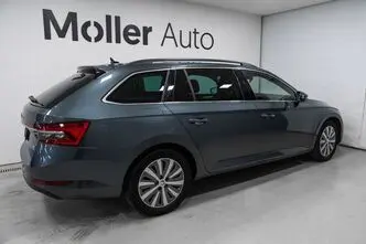 Škoda Superb, 1.0, 160 kW, подключаемый гибрид б+э, автомат, передний привод