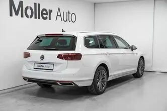 Volkswagen Passat, 1.0, 160 kW, plug-in hybrid p+e, automatic, front-wheel drive