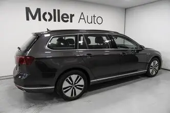 Volkswagen Passat, 1.0, 160 kW, plug-in hybrid p+e, automatic, front-wheel drive