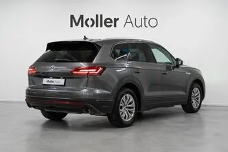 Volkswagen Touareg, 3.0, 170 kW, дизель, автомат, полный привод