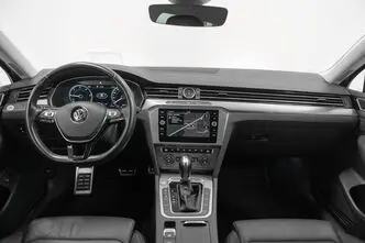 Volkswagen Passat Alltrack, 2.0, 140 kW, дизель, автомат, полный привод