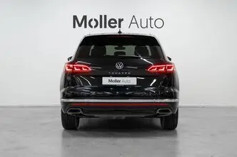 Volkswagen Touareg, 3.0, 250 kW, бензин, автомат, полный привод