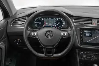 Volkswagen Tiguan, 2.0, 140 kW, дизель, автомат, полный привод