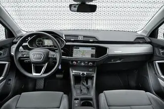 Audi Q3, 1.0, 180 kW, бензин, автомат, передний привод