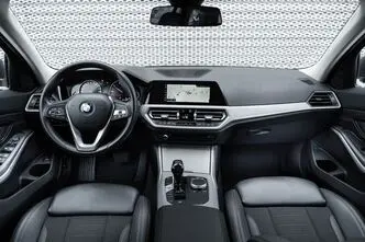 BMW 320, 2.0, 140 kW, дизель, автомат, полный привод