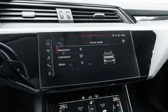 Audi e-tron, 230 kW, электричество, автомат, полный привод