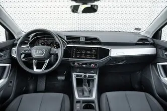 Audi Q3, 2.0, 140 kW, бензин, автомат, полный привод