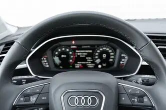 Audi Q3, 2.0, 140 kW, бензин, автомат, полный привод