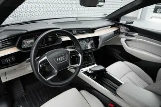 Audi Q8 e-tron, 300 kW, electric, automatic, four-wheel drive