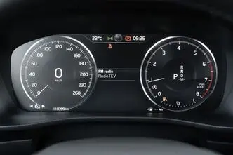 Volvo XC40, 2.0, 95 kW, бензин, автомат, передний привод