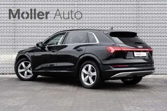 Audi e-tron, 300 kW, электричество, автомат, полный привод