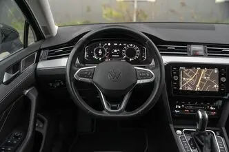 Volkswagen Passat, 1.0, 160 kW, plug-in hybrid p+e, automatic, front-wheel drive