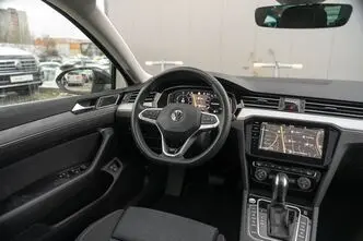 Volkswagen Passat, 1.0, 160 kW, подключаемый гибрид б+э, автомат, передний привод