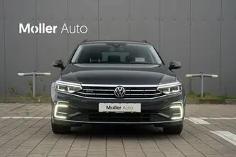 Volkswagen Passat, 1.0, 160 kW, подключаемый гибрид б+э, автомат, передний привод