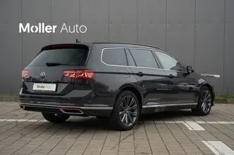 Volkswagen Passat, 1.0, 160 kW, подключаемый гибрид б+э, автомат, передний привод