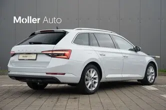 Škoda Superb, 2.0, 110 kW, бензин, автомат, передний привод