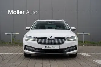 Škoda Superb, 1.0, 160 kW, подключаемый гибрид б+э, автомат, передний привод