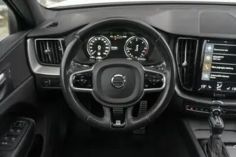 Volvo XC60, 2.0, 140 kW, дизель, автомат, полный привод