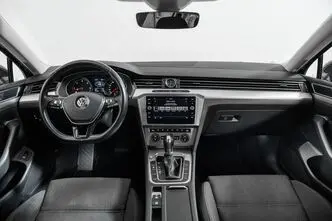 Volkswagen Passat, 2.0, 110 kW, дизель, автомат